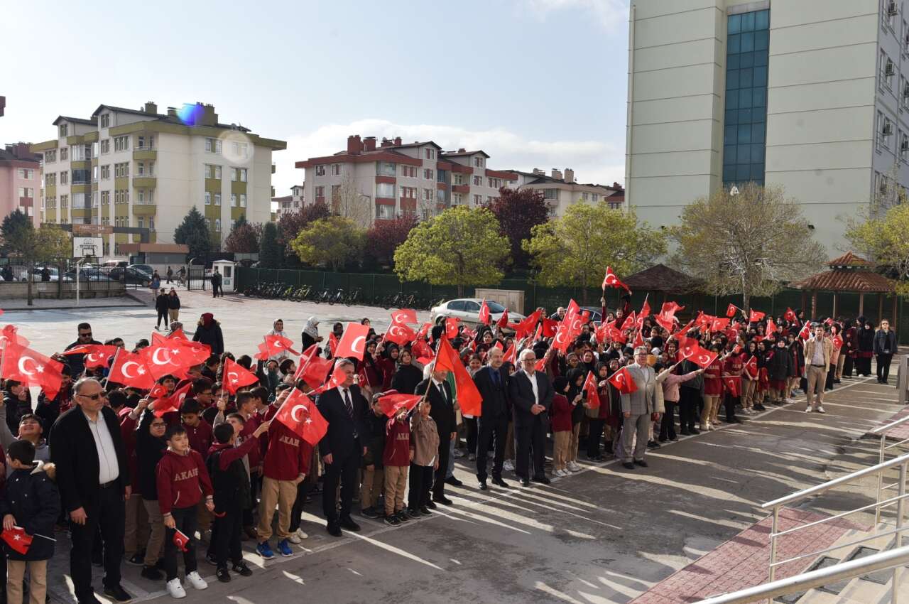 Okul saldırıları sonrası Konya’da öğrenciler böyle karşılandı 1